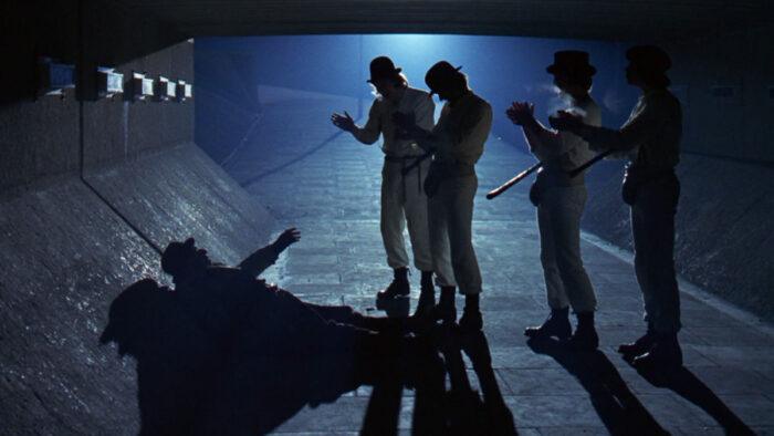 A-Clockwork-Orange-700x394 Sinemanın En Tartışmalı Filmleri: Şiddet ve +18 İçerikli 10 Öneri