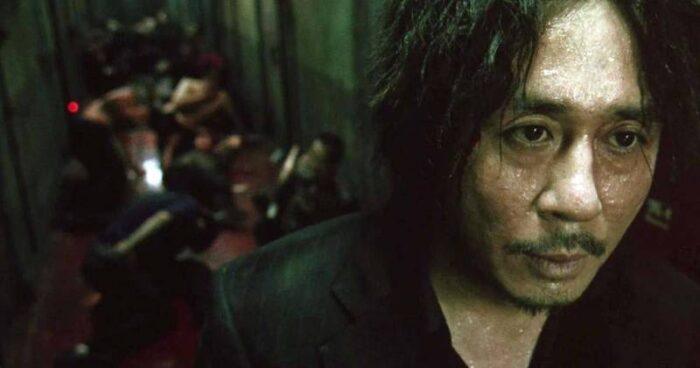 Oldboy-700x368 Sinemanın En Tartışmalı Filmleri: Şiddet ve +18 İçerikli 10 Öneri