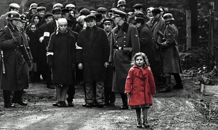 schindlers-list3-700x420 İkinci Dünya Savaşı'nı Anlatan En İyi 10 Film